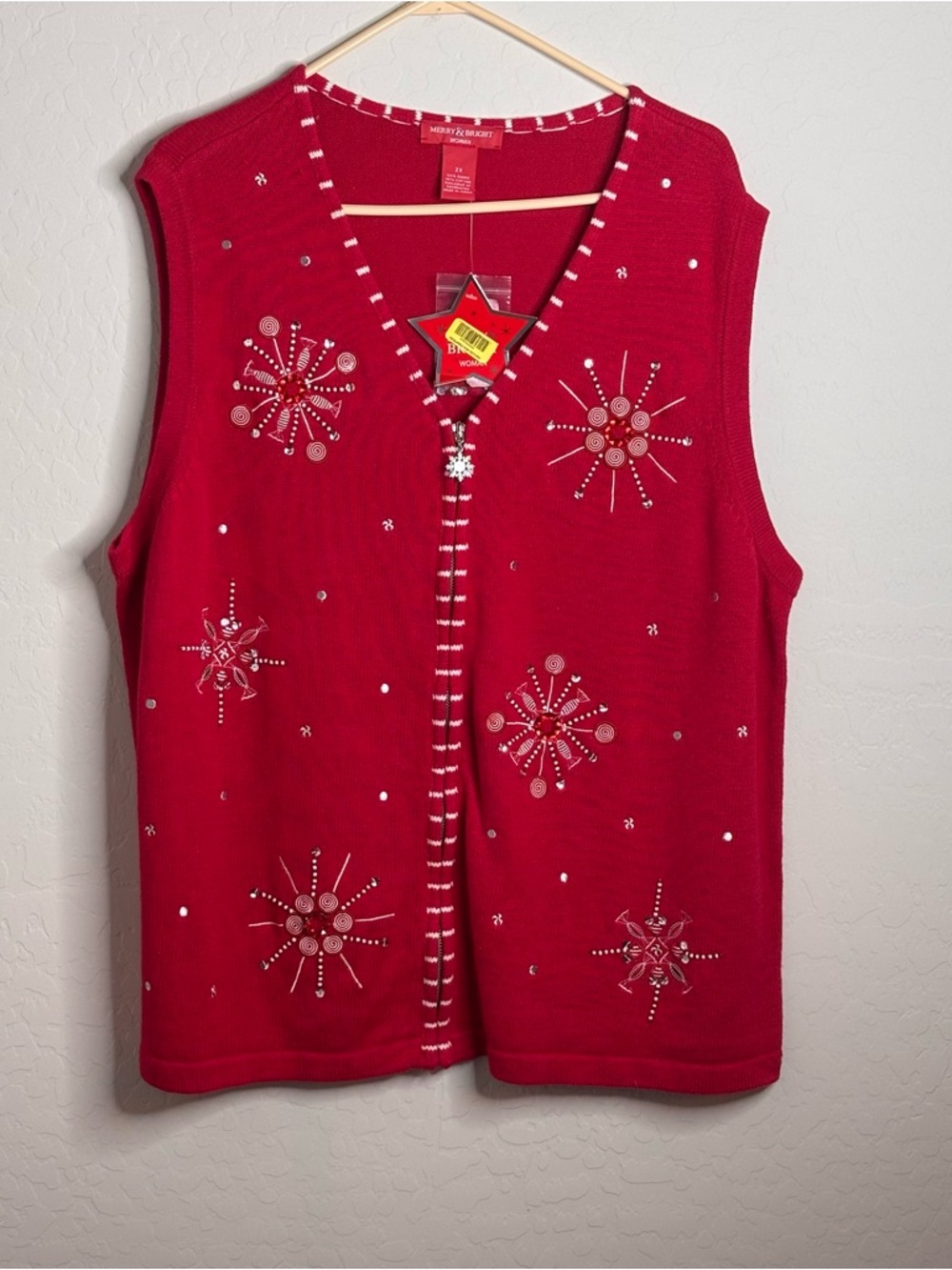 Merry Bright Woman Christmas Sweater Vest Size 2X Womens Red Full Zip NWT